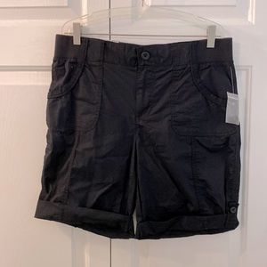 Khakis and Company black cargo shorts